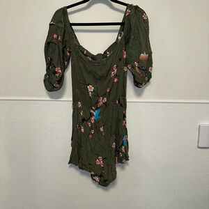 Women's JAASE Shorts Romper Size L Green Floral missing belt